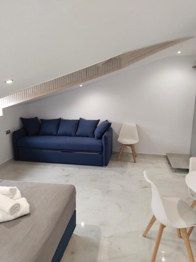 Hotel Almira Agía Triás Luaran gambar