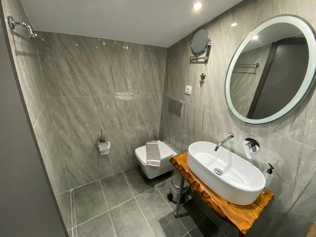 Hotel Almira Agía Triás Luaran gambar