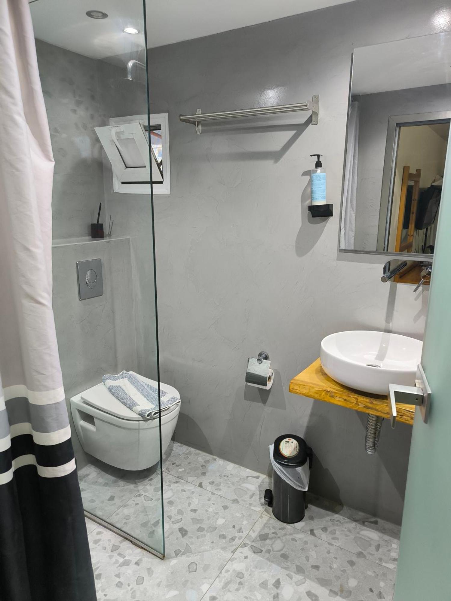 Hotel Almira Agía Triás Luaran gambar