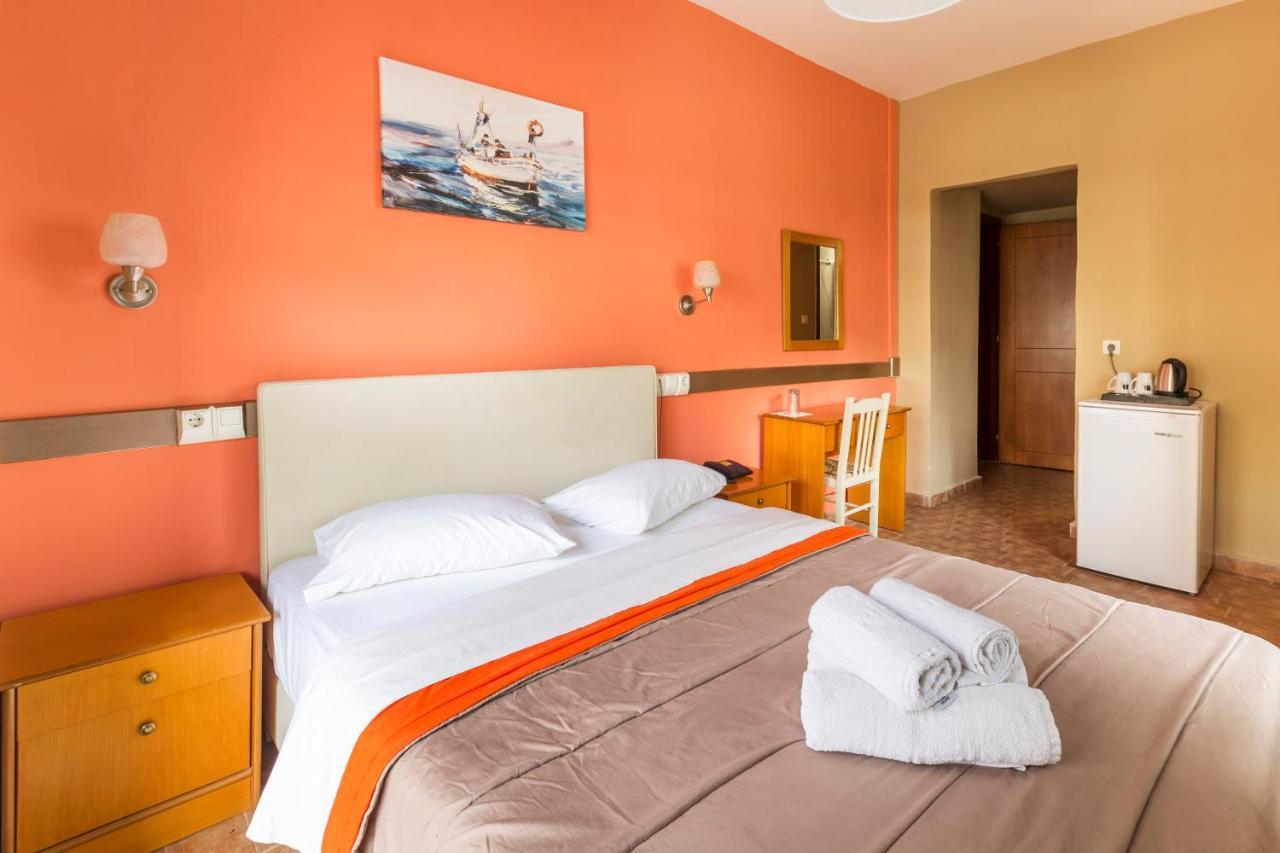 Hotel Almira Agía Triás Luaran gambar
